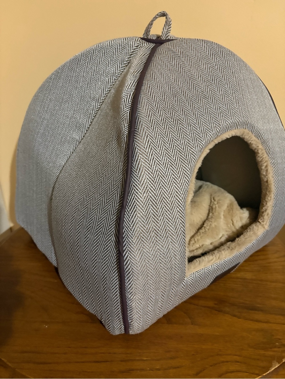 Soft Beige 2-in-1 Cat Bed & Tent - Plush Cozy Pet Bed - Picture 3 of 10